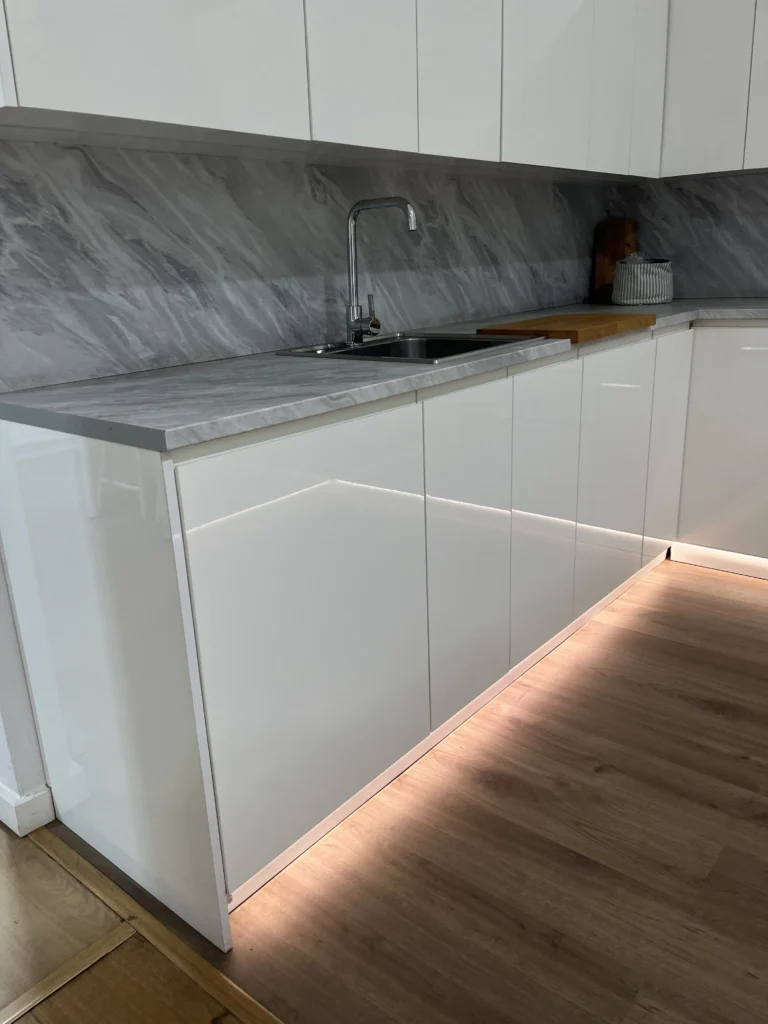 8a98f0fc3504549612c5dd3678c0d08701e9f80b.png scaled